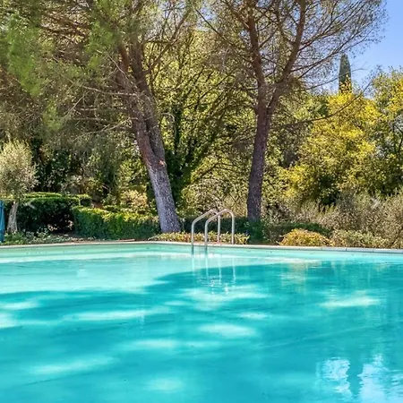 Il Giardino E La Dimora Di